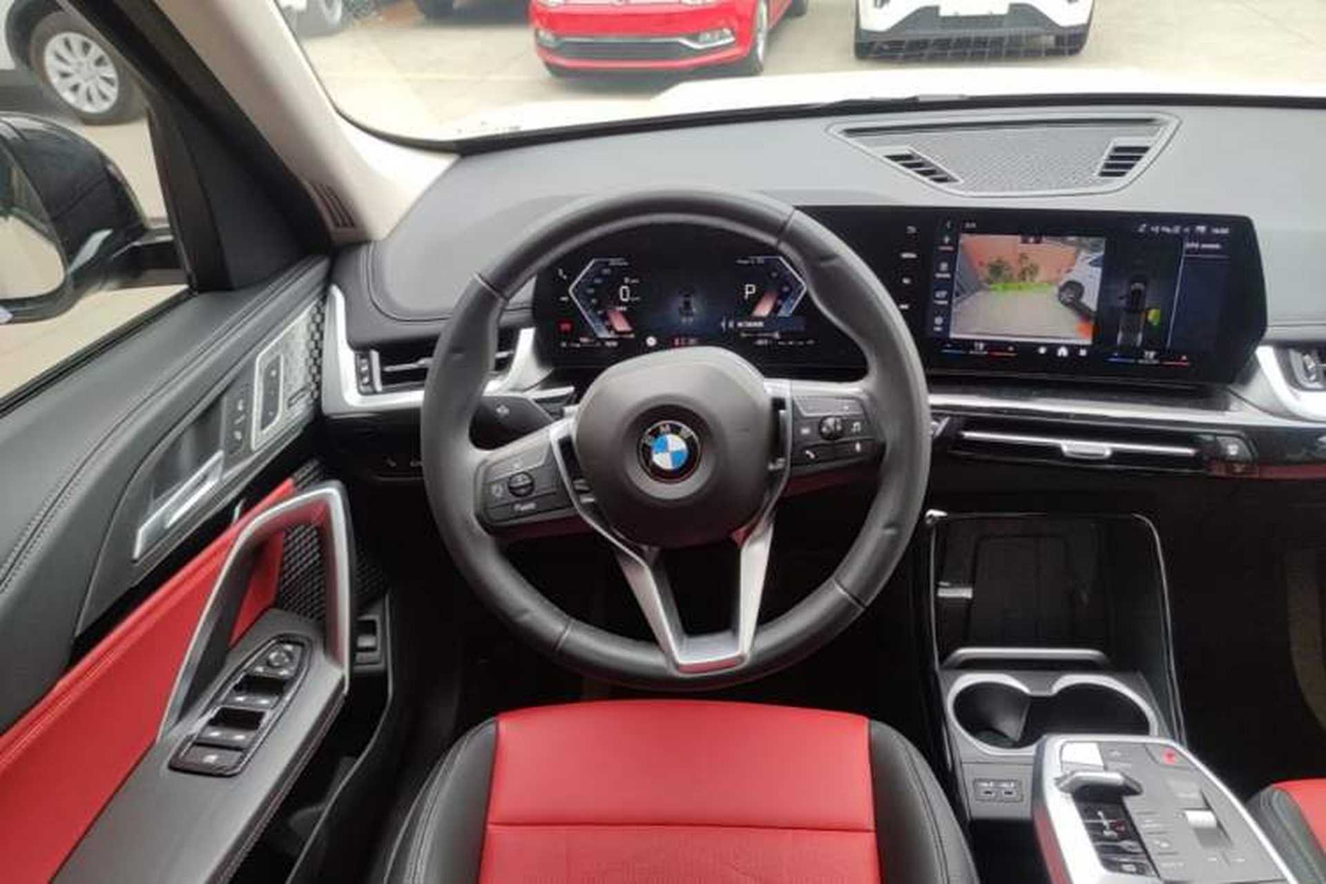 Used BMW X1 2023 sDrive25Li X Design Package Steering Wheel