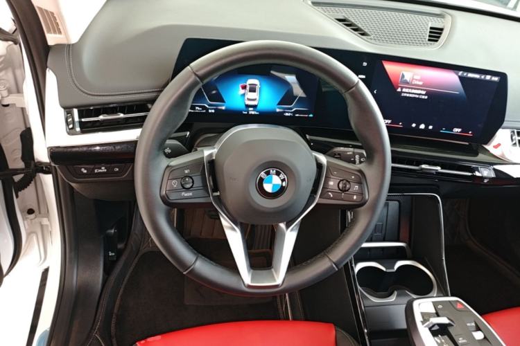 Used BMW X1 2023 sDrive25Li X Design Package Steering Wheel