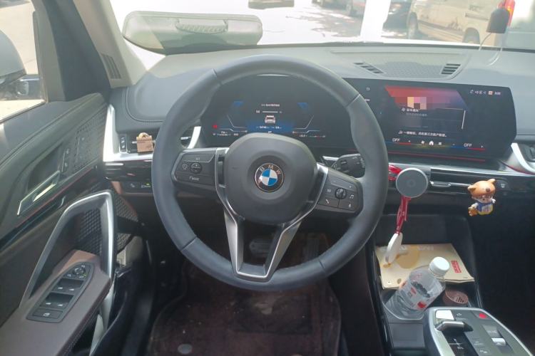 Used BMW X1 2023 sDrive20Li X Design Package Steering Wheel