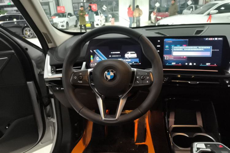 Used BMW X1 2023 sDrive25Li X Design Package Steering Wheel