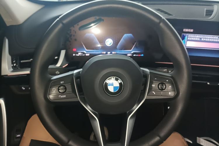 Used BMW X1 2023 sDrive20Li X Design Package Steering Wheel
