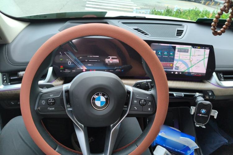 Used BMW X1 2023 xDrive25Li X Design Package Steering Wheel