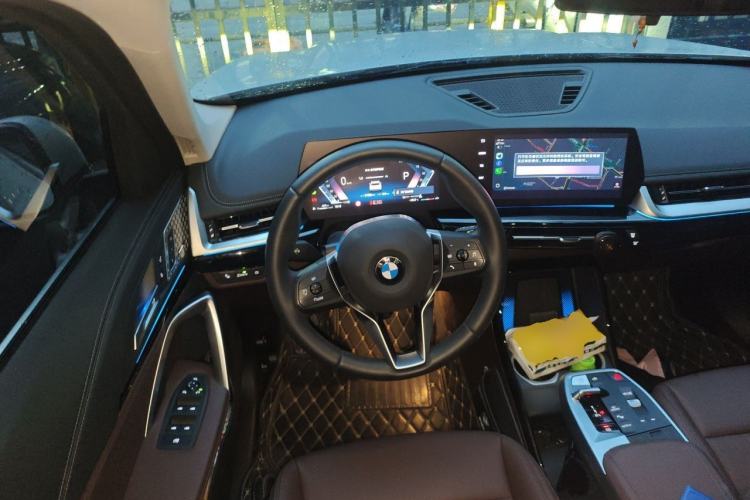 Used BMW X1 2023 sDrive25Li X Design Package Steering Wheel