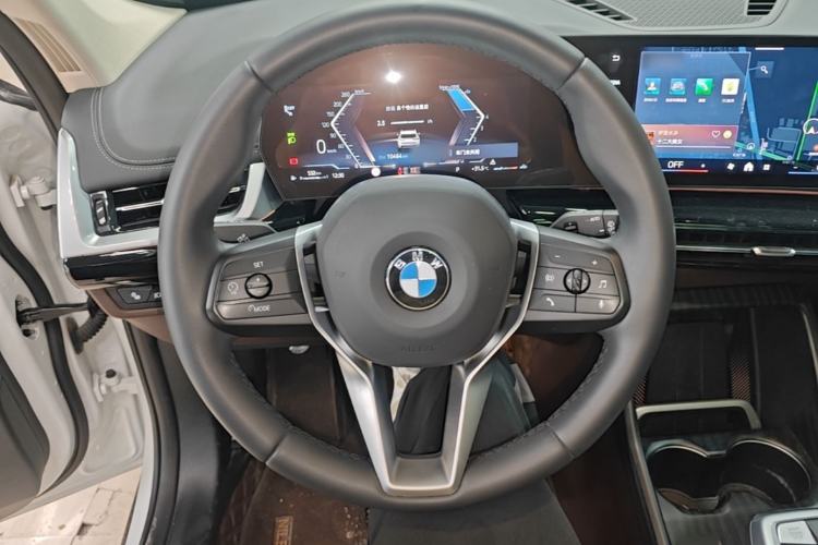 Used BMW X1 2023 sDrive25Li X Design Package Steering Wheel