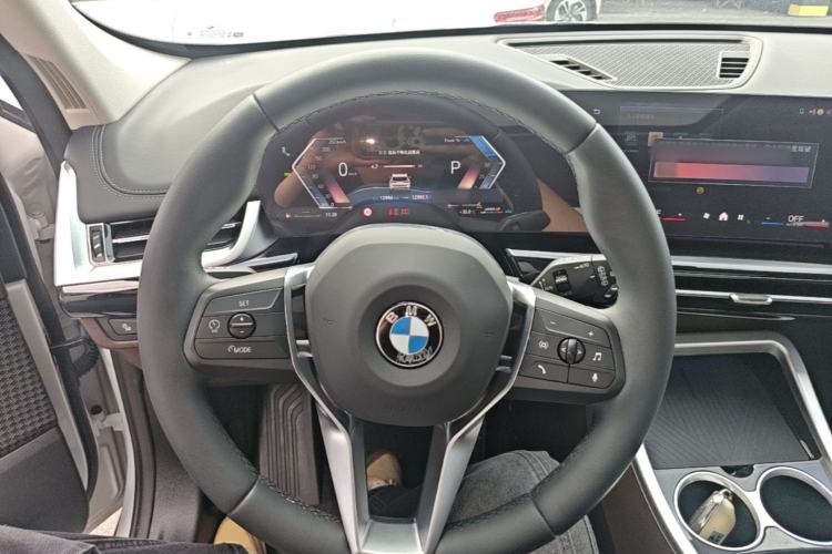 Used BMW X1 2023 sDrive25Li X Design Package Steering Wheel