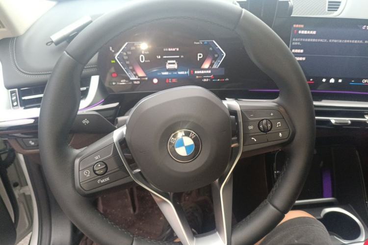 Used BMW X1 2023 sDrive25Li X Design Package Steering Wheel