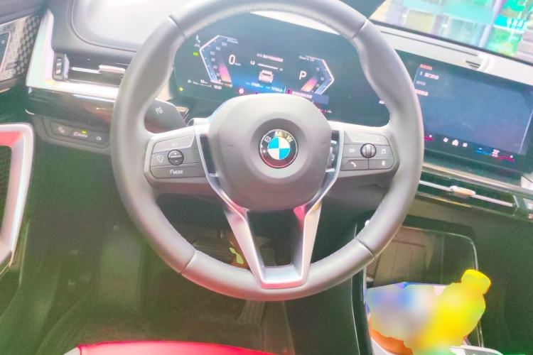 Used BMW X1 2023 sDrive25Li X Design Package Steering Wheel