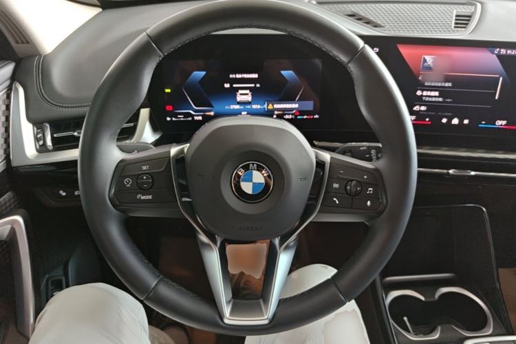 Used BMW X1 2023 sDrive25Li X Design Package Steering Wheel