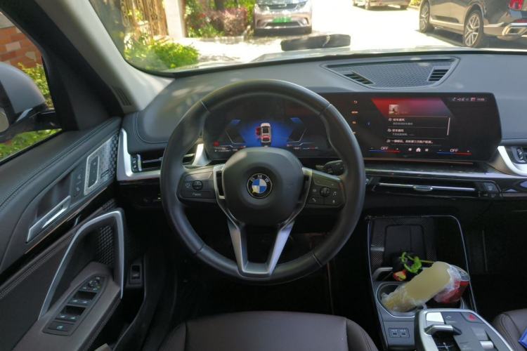 Used BMW X1 2023 sDrive25Li X Design Package Steering Wheel