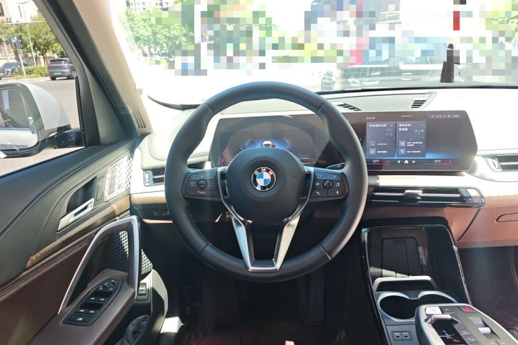 Used BMW X1 2023 xDrive25Li X Design Package Steering Wheel