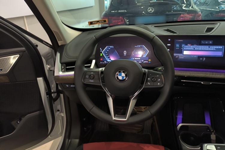 Used BMW X1 2023 xDrive25Li X Design Package Steering Wheel