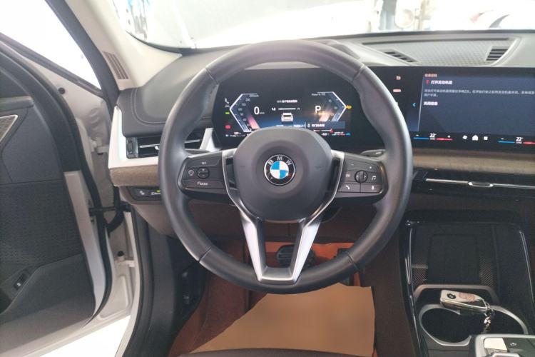 Used BMW X1 2023 xDrive25Li X Design Package Steering Wheel