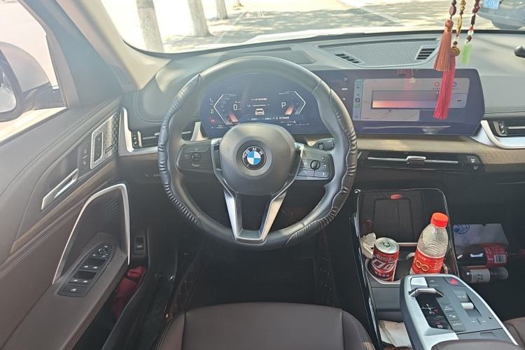 Used BMW X1 2023 xDrive25Li X Design Package Steering Wheel