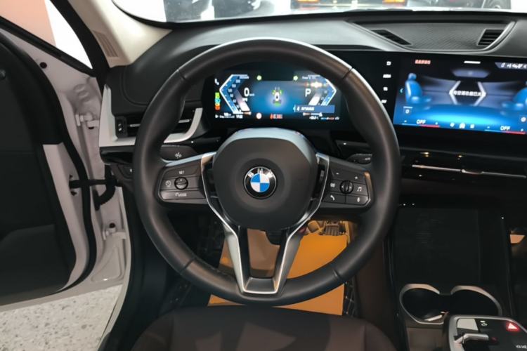 Used BMW X1 2023 sDrive20Li X Design Package Steering Wheel
