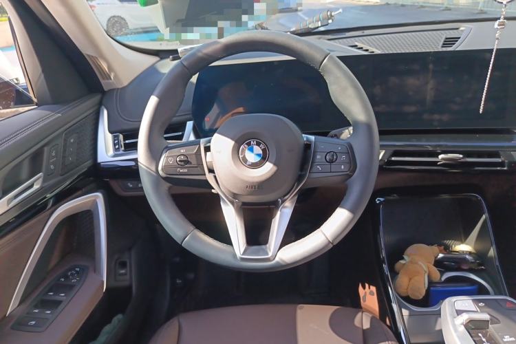 Used BMW X1 2023 sDrive20Li X Design Package Steering Wheel
