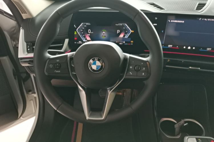 Used BMW X1 2023 sDrive20Li X Design Package Steering Wheel
