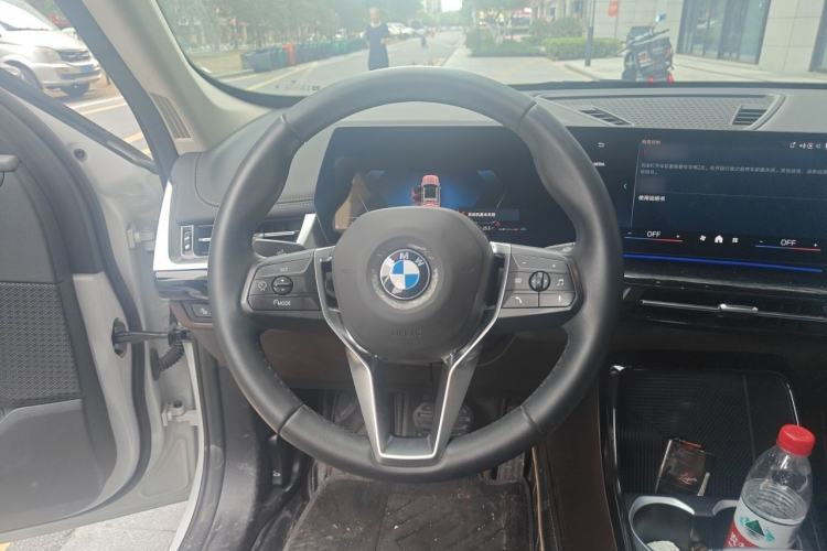 Used BMW X1 2023 sDrive20Li X Design Package Steering Wheel