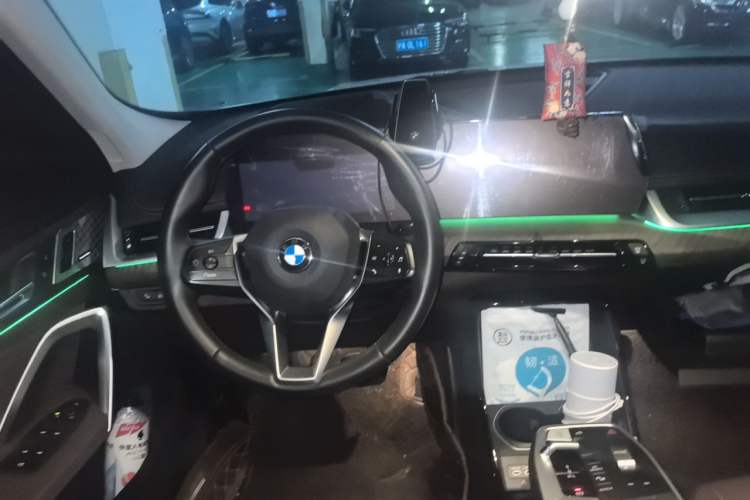 Used BMW X1 2023 xDrive25Li X Design Package Steering Wheel