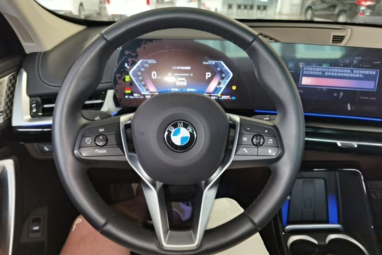 Used BMW X1 2023 sDrive25Li X Design Package Steering Wheel