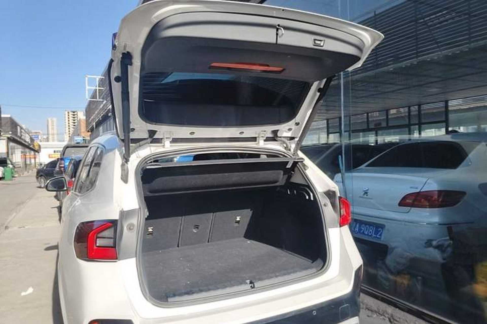 Used BMW X1 2023 sDrive25Li M Sport Package Trunk