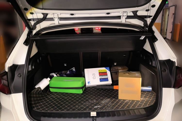 Used BMW X1 2023 sDrive25Li X Design Package Trunk