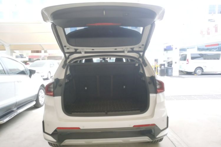 Used BMW X1 2023 sDrive25Li X Design Package Trunk