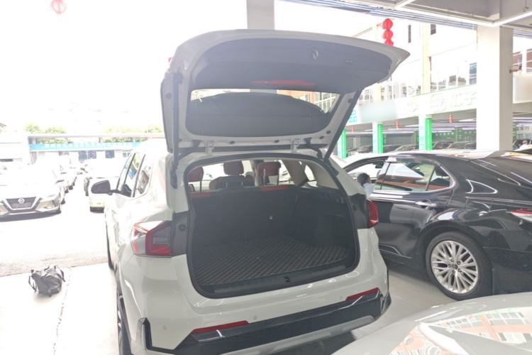Used BMW X1 2023 xDrive25Li X Design Package Trunk