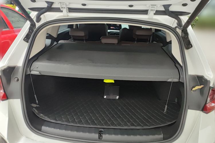 Used BMW X1 2023 sDrive25Li M Sport Package Trunk