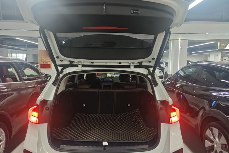 Used BMW X1 2023 sDrive25Li M Sport Package Trunk