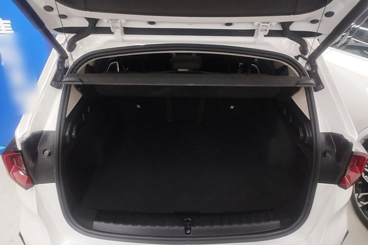 Used BMW X1 2023 sDrive25Li X Design Package Trunk