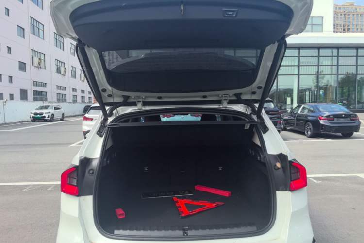 Used BMW X1 2023 sDrive25Li X Design Package Trunk