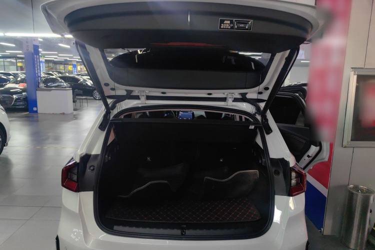 Used BMW X1 2023 sDrive25Li X Design Package Trunk