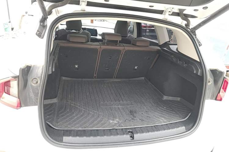 Used BMW X1 2023 sDrive25Li M Sport Package Trunk