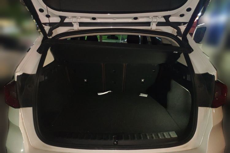 Used BMW X1 2023 sDrive20Li X Design Package Trunk