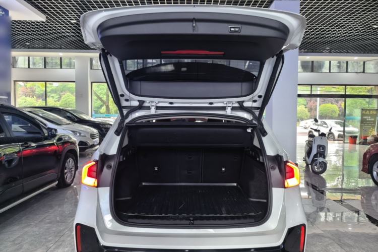 Used BMW X1 2023 sDrive25Li M Sport Package Trunk