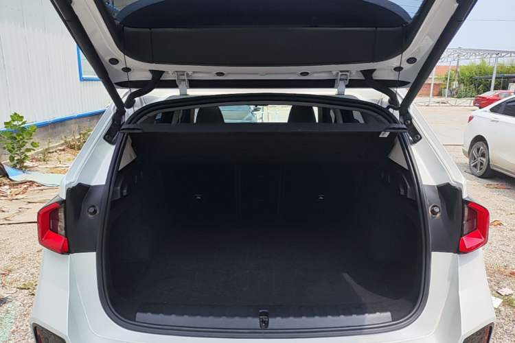 Used BMW X1 2023 sDrive25Li M Sport Package Trunk