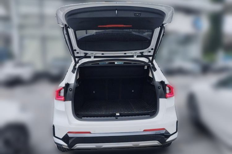 Used BMW X1 2023 sDrive20Li X Design Package Trunk