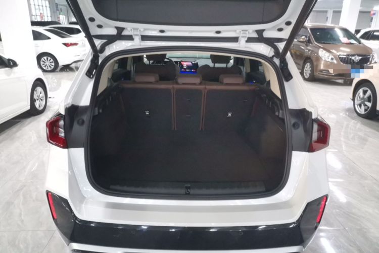 Used BMW X1 2023 sDrive25Li M Sport Package Trunk