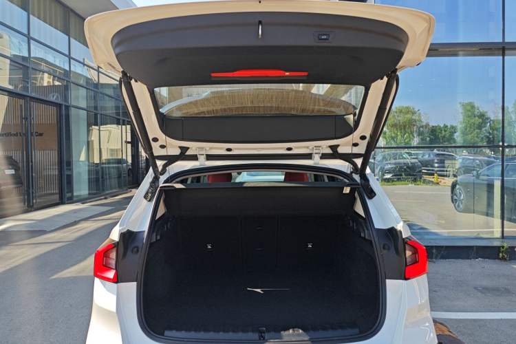 Used BMW X1 2023 sDrive20Li X Design Package Trunk