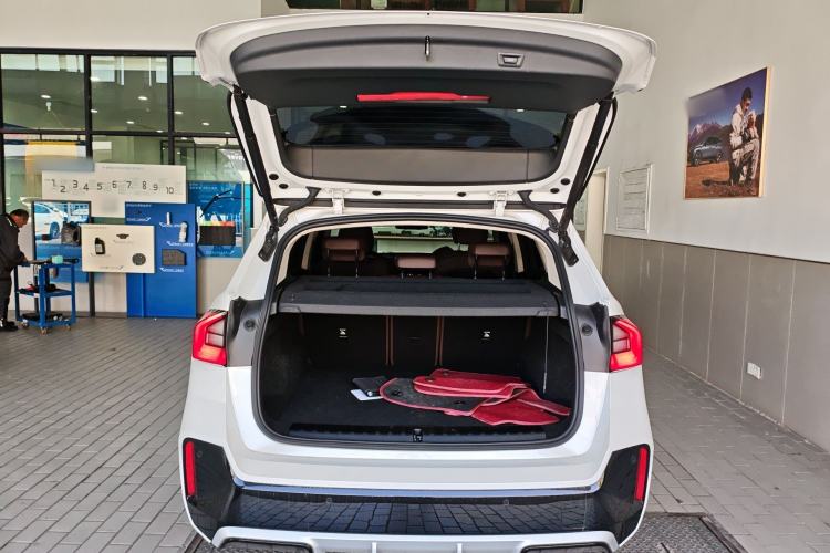 Used BMW X1 2023 sDrive25Li M Sport Package Trunk