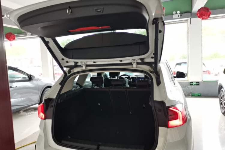 Used BMW X1 2023 sDrive20Li X Design Package Trunk