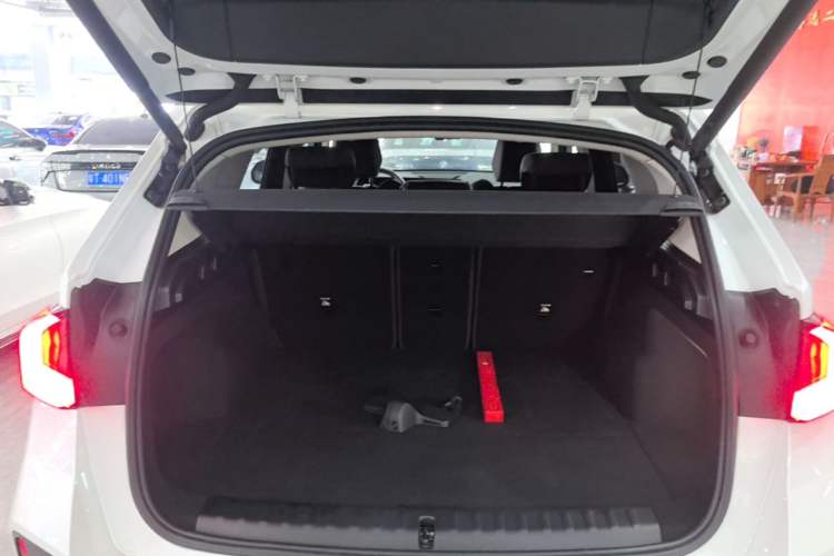 Used BMW X1 2023 sDrive25Li M Sport Package Trunk