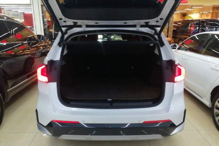 Used BMW X1 2023 xDrive25Li X Design Package Trunk