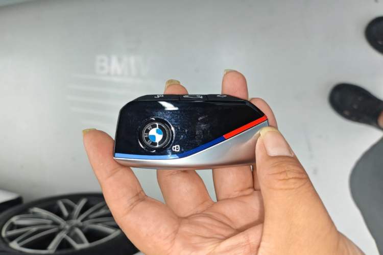 Used BMW X1 2023 xDrive25Li M Sport Package Vehicle Key