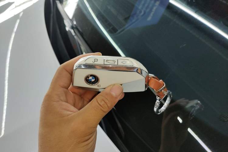 Used BMW X1 2023 sDrive25Li X Design Package Vehicle Key