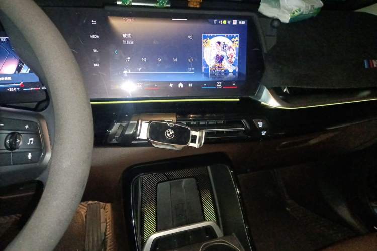 Used BMW X1 2024 sDrive25Li X Design Package Audio And AC Panel