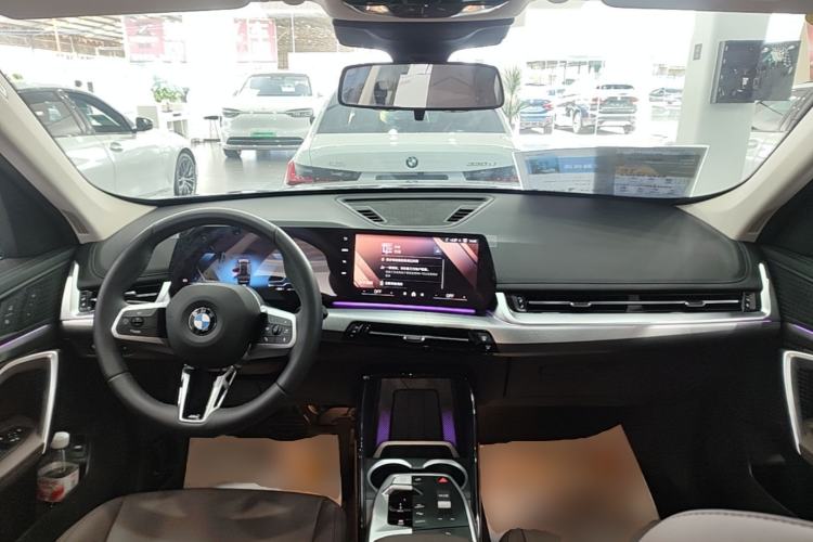 Used BMW X1 2024 sDrive25Li M Sport Package Center Console