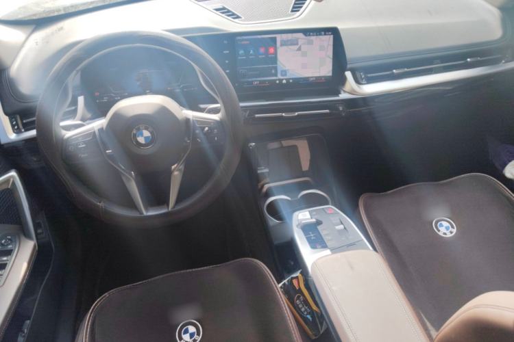 Used BMW X1 2024 sDrive25Li X Design Package Center Console
