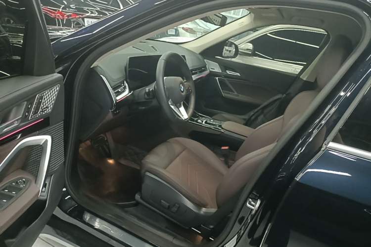 Used BMW X1 2024 sDrive25Li X Design Package Driver Seat