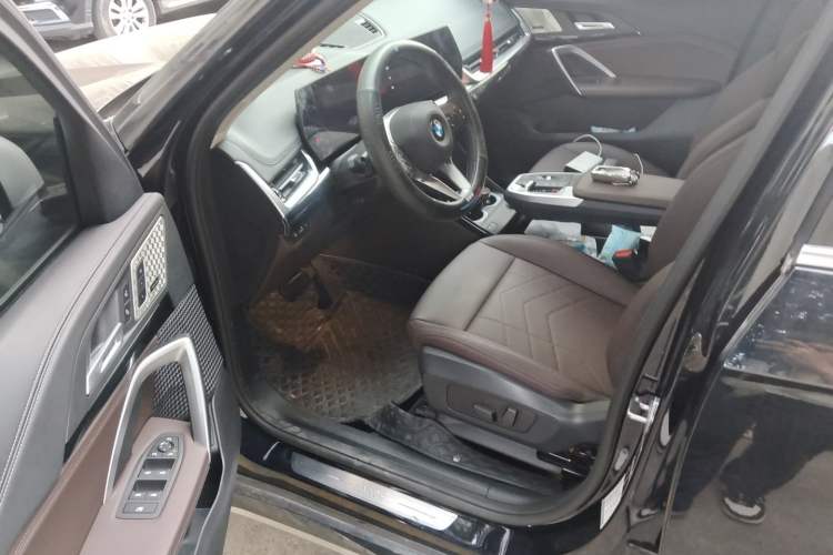 Used BMW X1 2024 sDrive25Li X Design Package Driver Seat